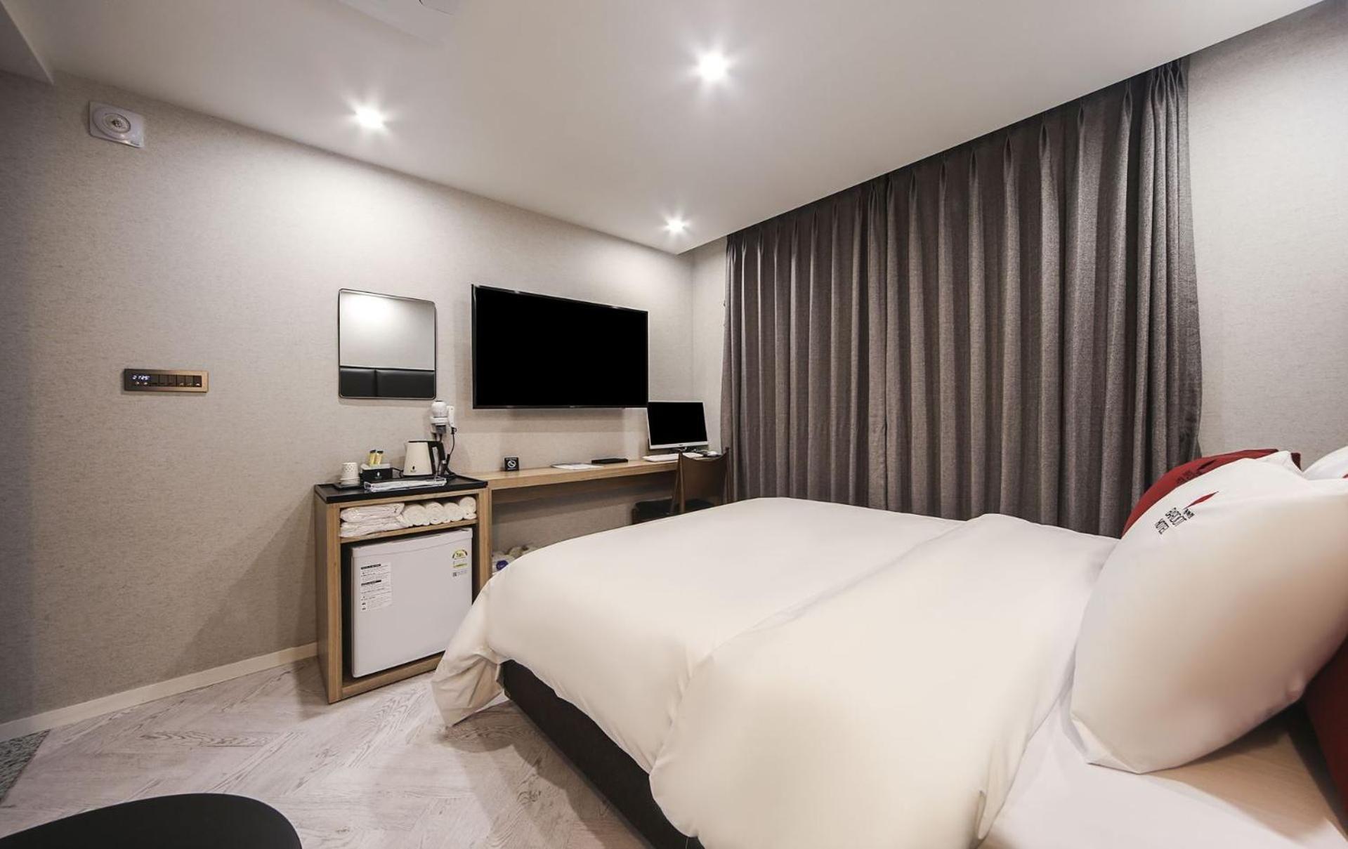Maron Hotel Nampo Busan Exteriör bild
